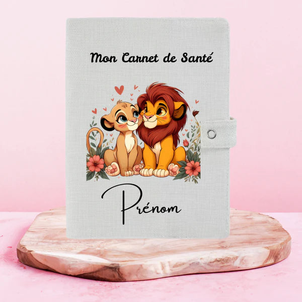 🦁💛 Simba x Nala – Protège Carnet de Santé Personnalisable