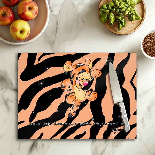 🐯✨ Planche à découper Tigrou – Énergie & Bonne Humeur – Verre 20 × 28,5 cm