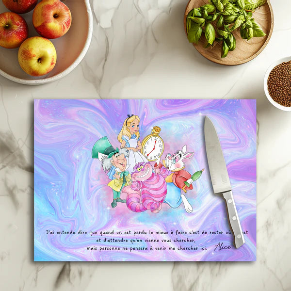 🫖✨ Alice au Pays des Merveilles – Planche à découper en verre