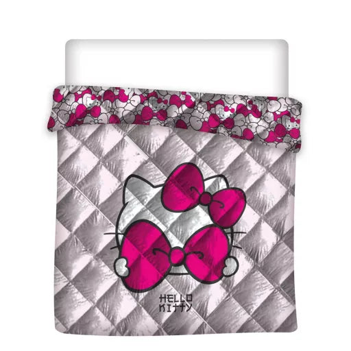 🎀💗 Couvre‑lit matelassé Hello Kitty rose à nœud – 240 × 220 cm