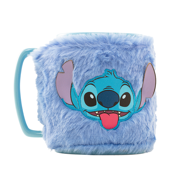 🌺🐾☕ Housse de tasse en peluche Stitch – Disney – 440 ml